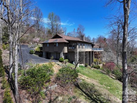 300 Roberts Drive Hendersonville NC 28739