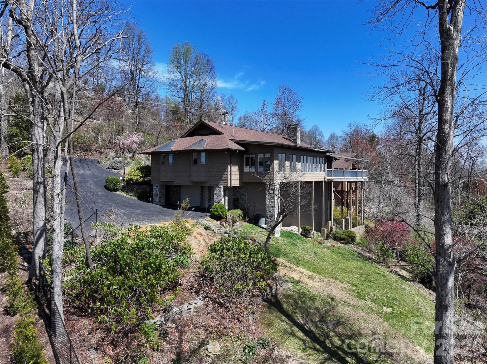 300 Roberts Drive Hendersonville NC 28739