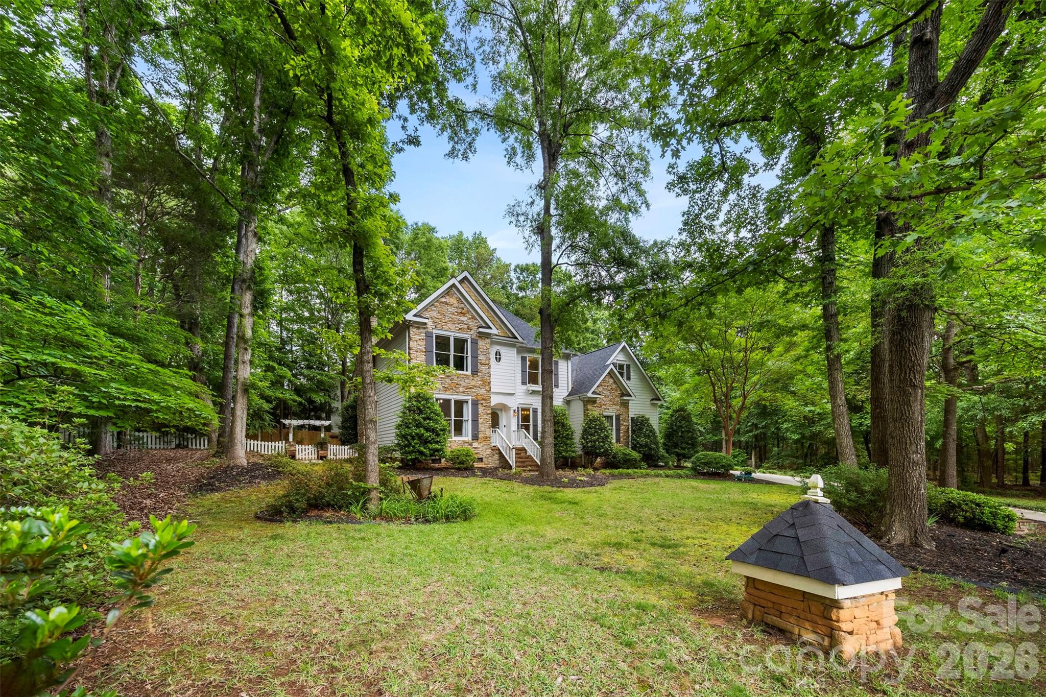 10112 Windtree Lane Charlotte NC 28215