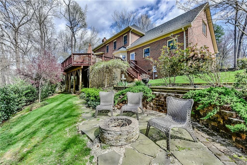 10127 Balmoral Circle Charlotte NC 28210