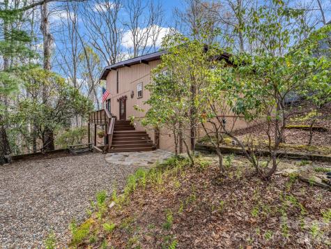 78 Wahuhu Court Brevard NC 28712