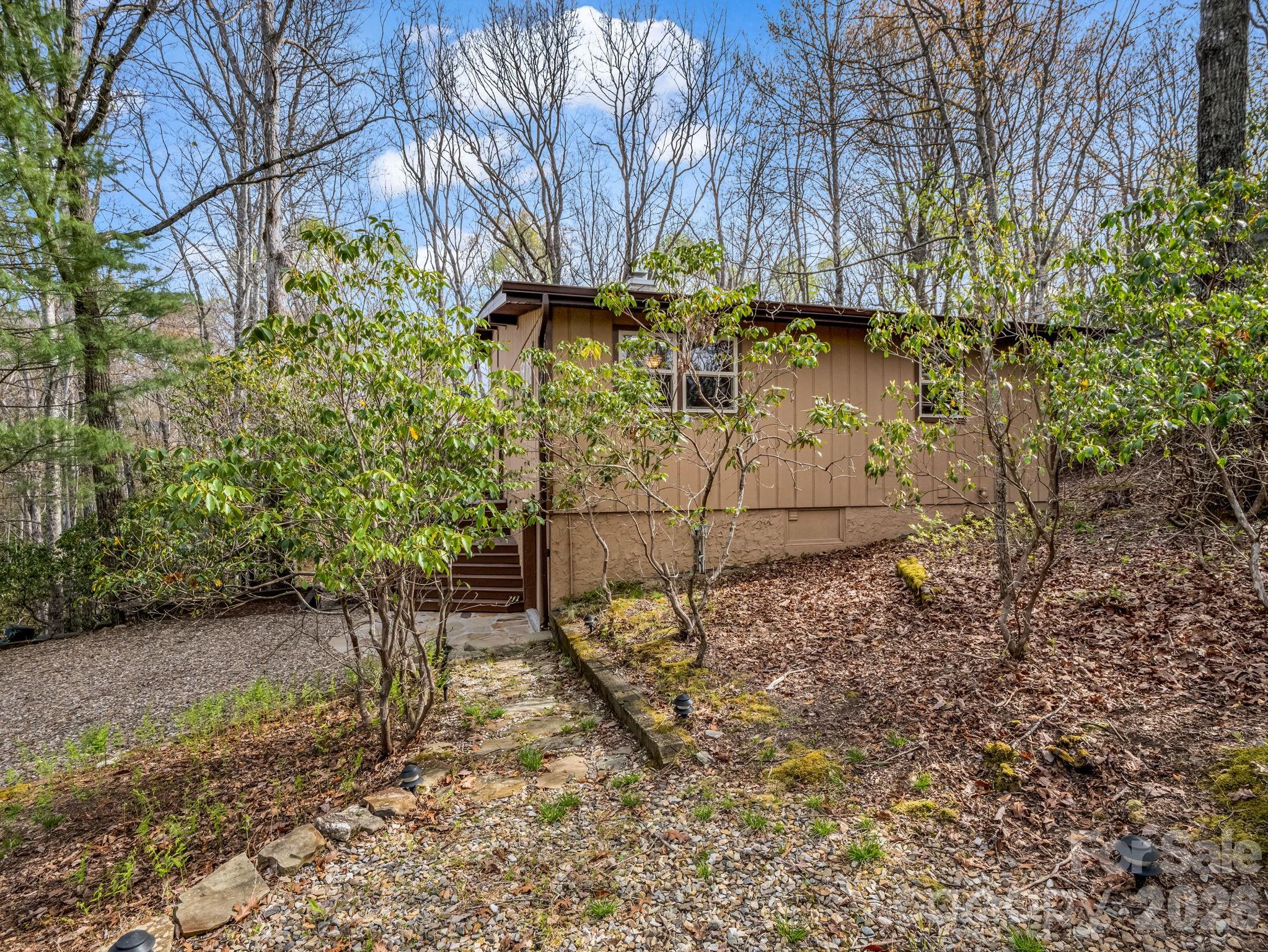 78 Wahuhu Court Brevard NC 28712