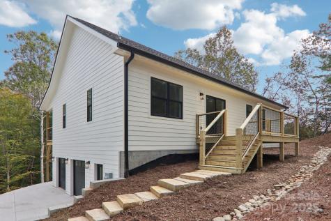 271 Greenstone Lane Mills River NC 28759