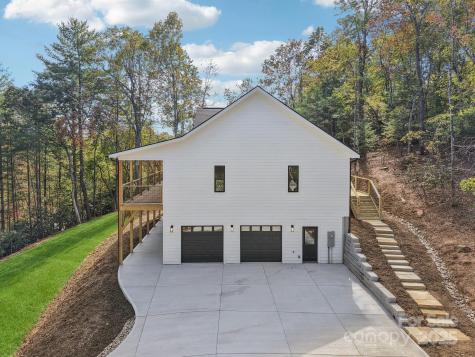 271 Greenstone Lane Mills River NC 28759