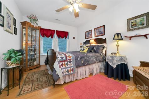 229 Hubbard Hollow Road Rosman NC 28772