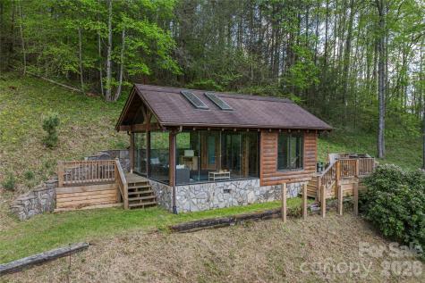 270 Admiration Court Waynesville NC 28785