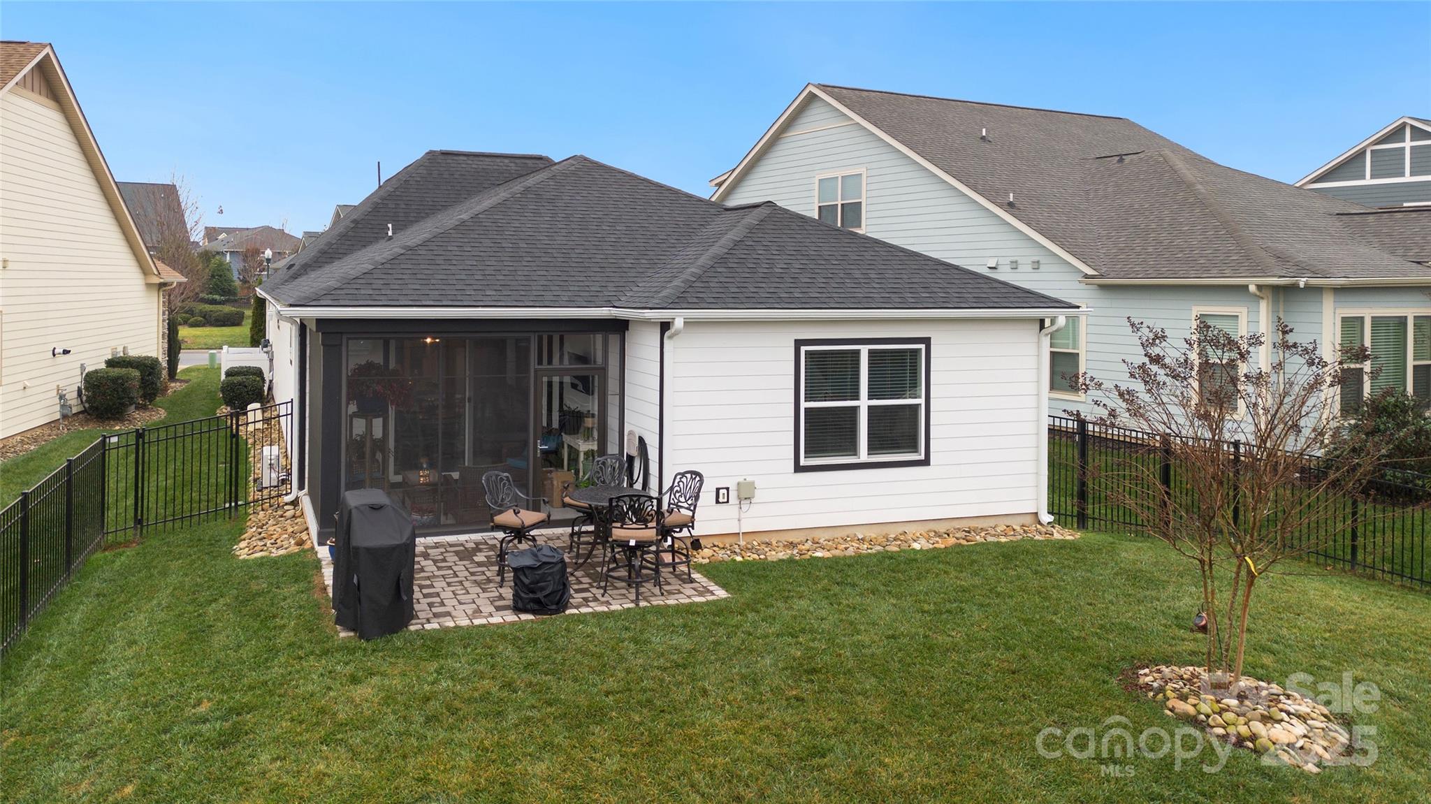 6297 Raven Rock Drive Denver NC 28037
