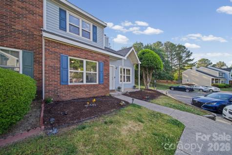 3609 Huyton Court Charlotte NC 28215