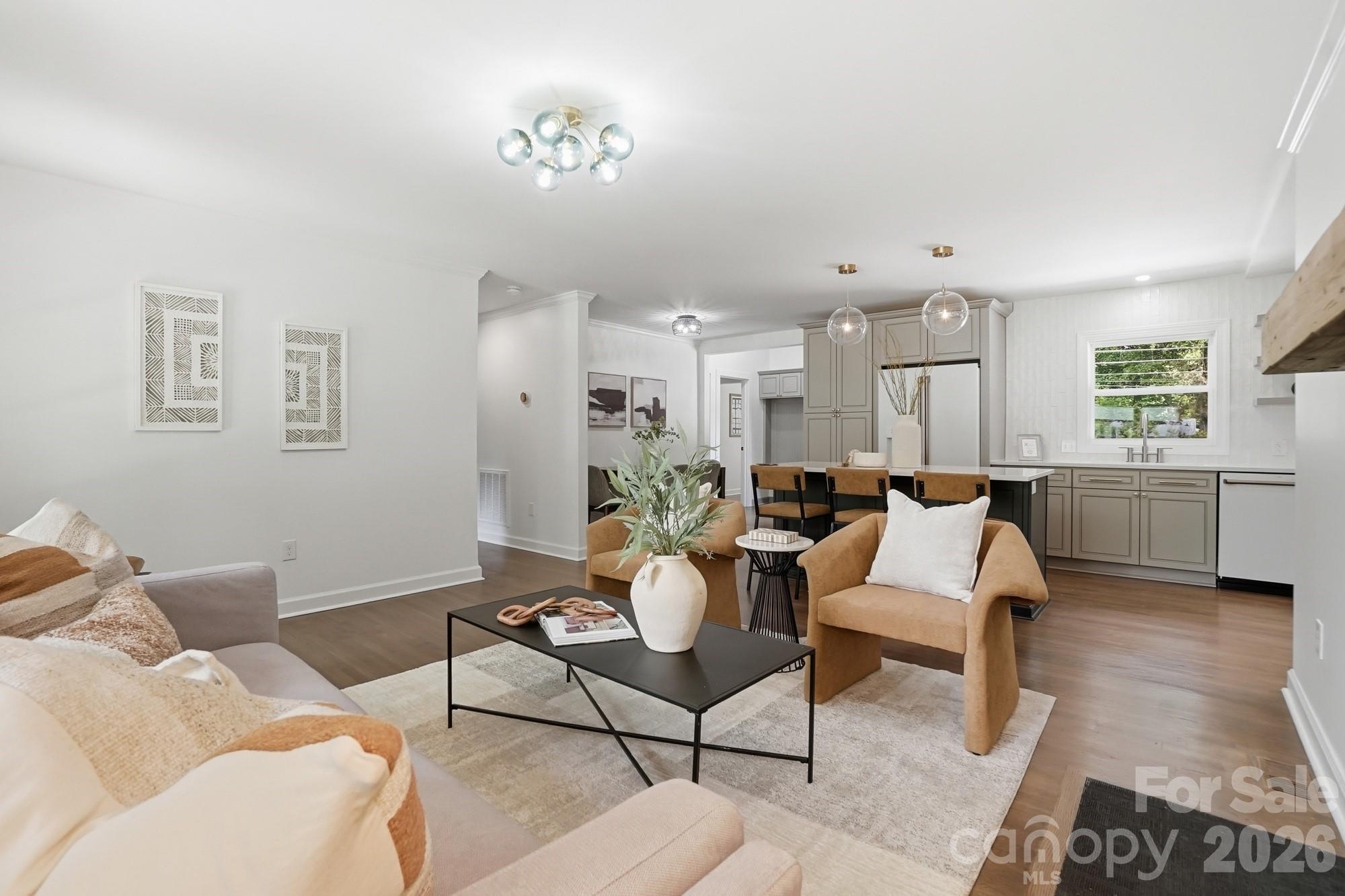 4017 Leeds Drive Charlotte NC 28205