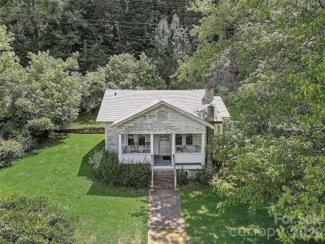 1820 Grapevine Road Marshall NC 28753