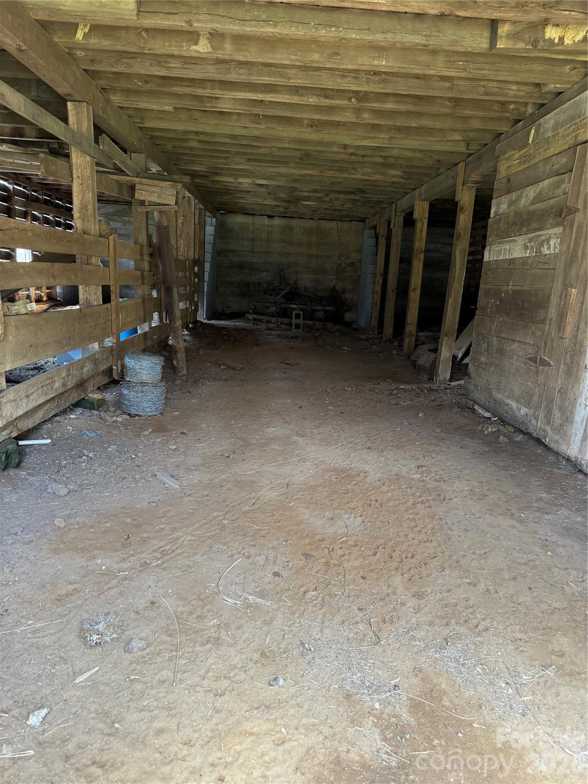 1820 Grapevine Road Marshall NC 28753