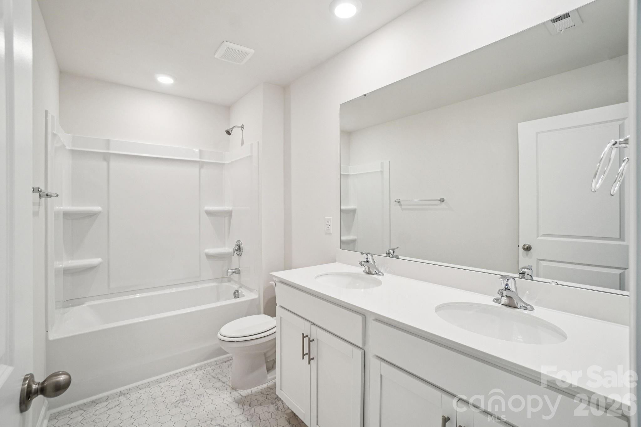 834 Adelston Lane Asheville NC 28804