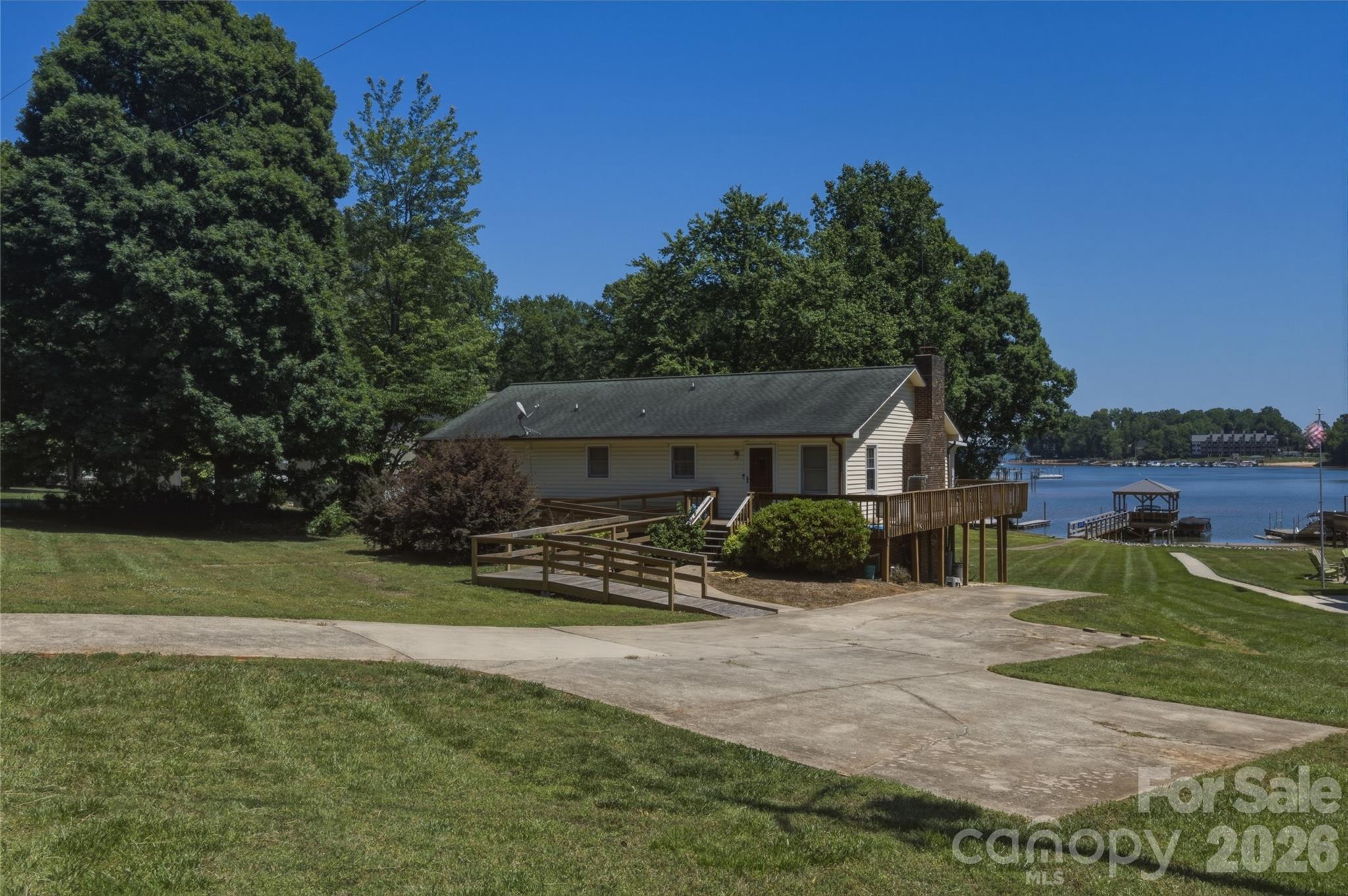 8226 Normandy Road Denver NC 28037