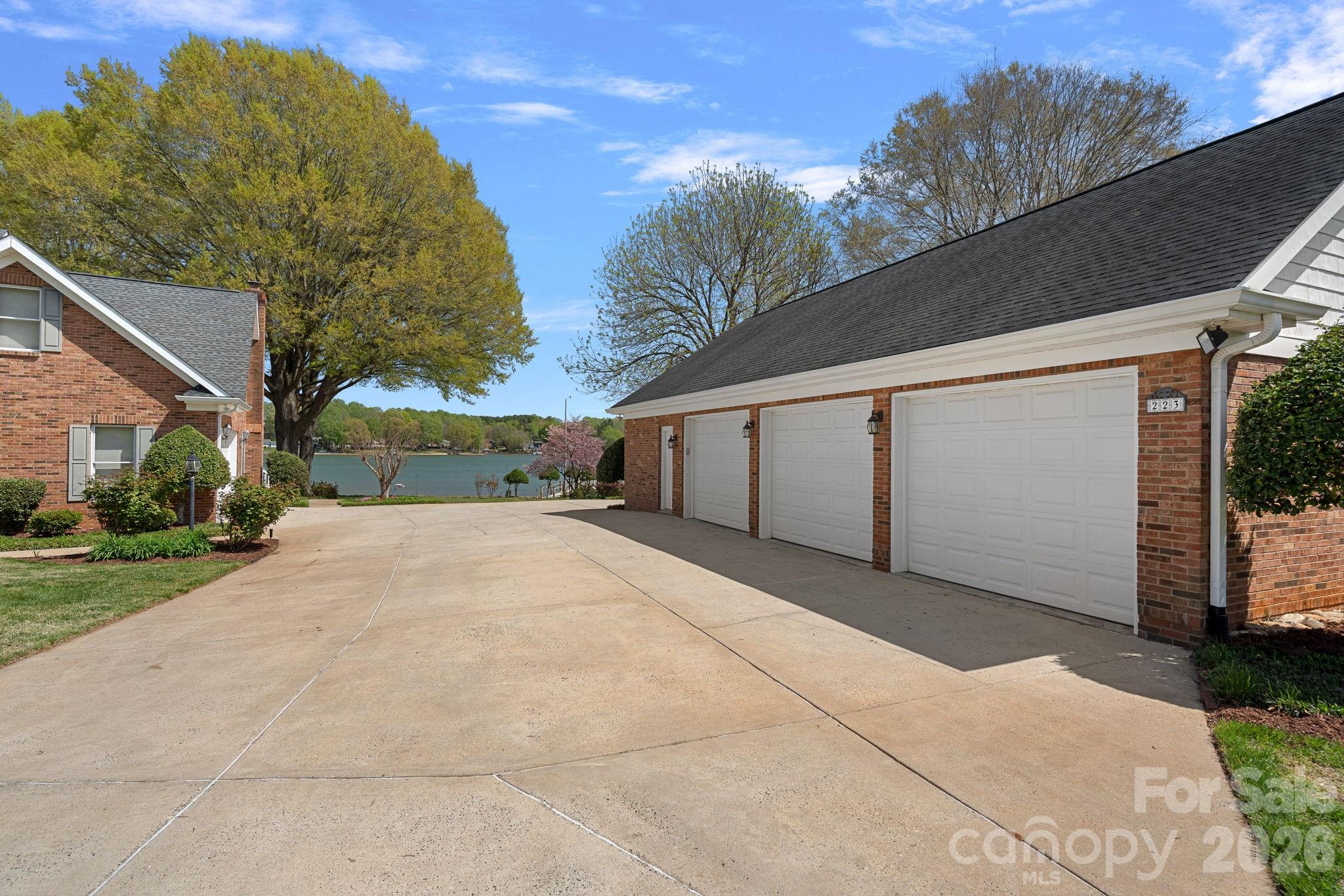 223 Wilson Lake Road Mooresville NC 28117