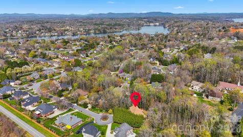 3916 2nd Street Drive NW Hickory NC 28601