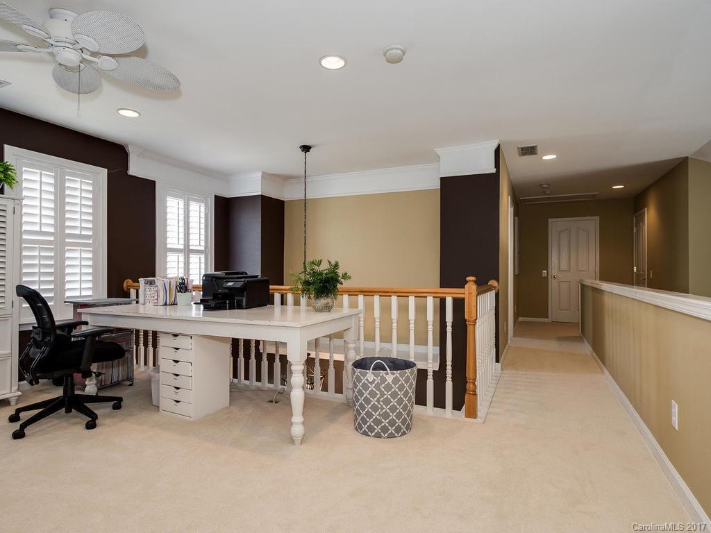 11532 Corliss Avenue Charlotte NC 28277