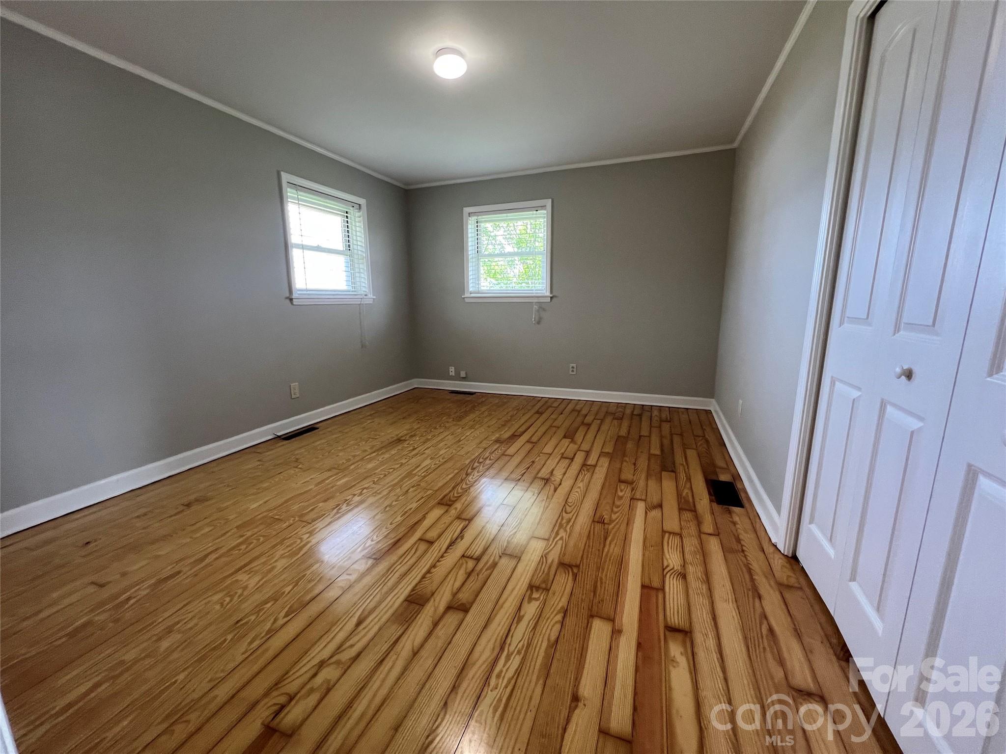 93 Laycock Road Hendersonville NC 28792