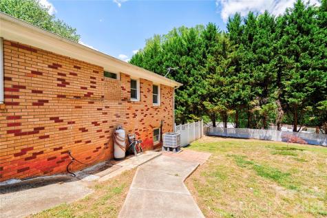 201 Skycrest Avenue Shelby NC 28152