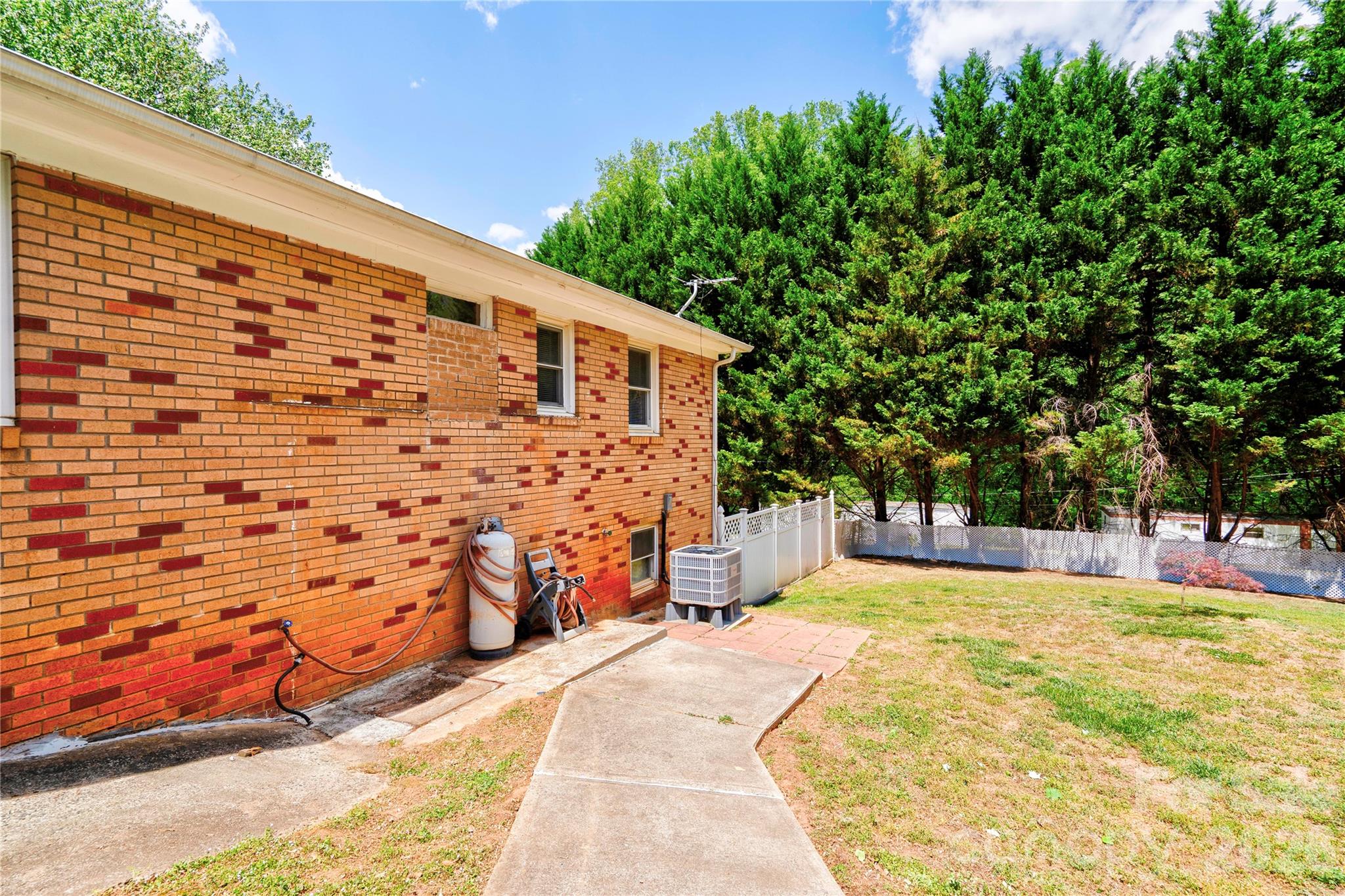 201 Skycrest Avenue Shelby NC 28152
