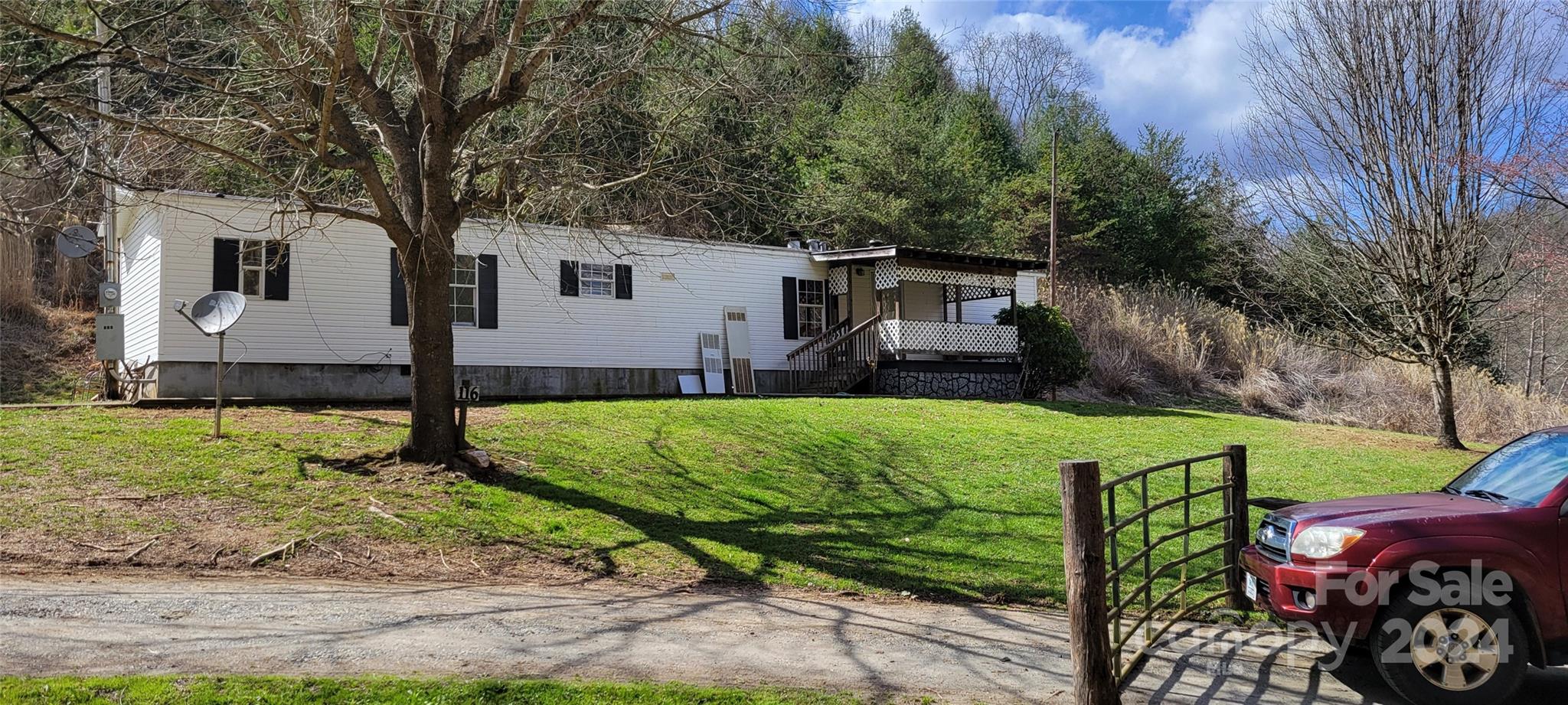 116 Angel Road Mars Hill NC 28754