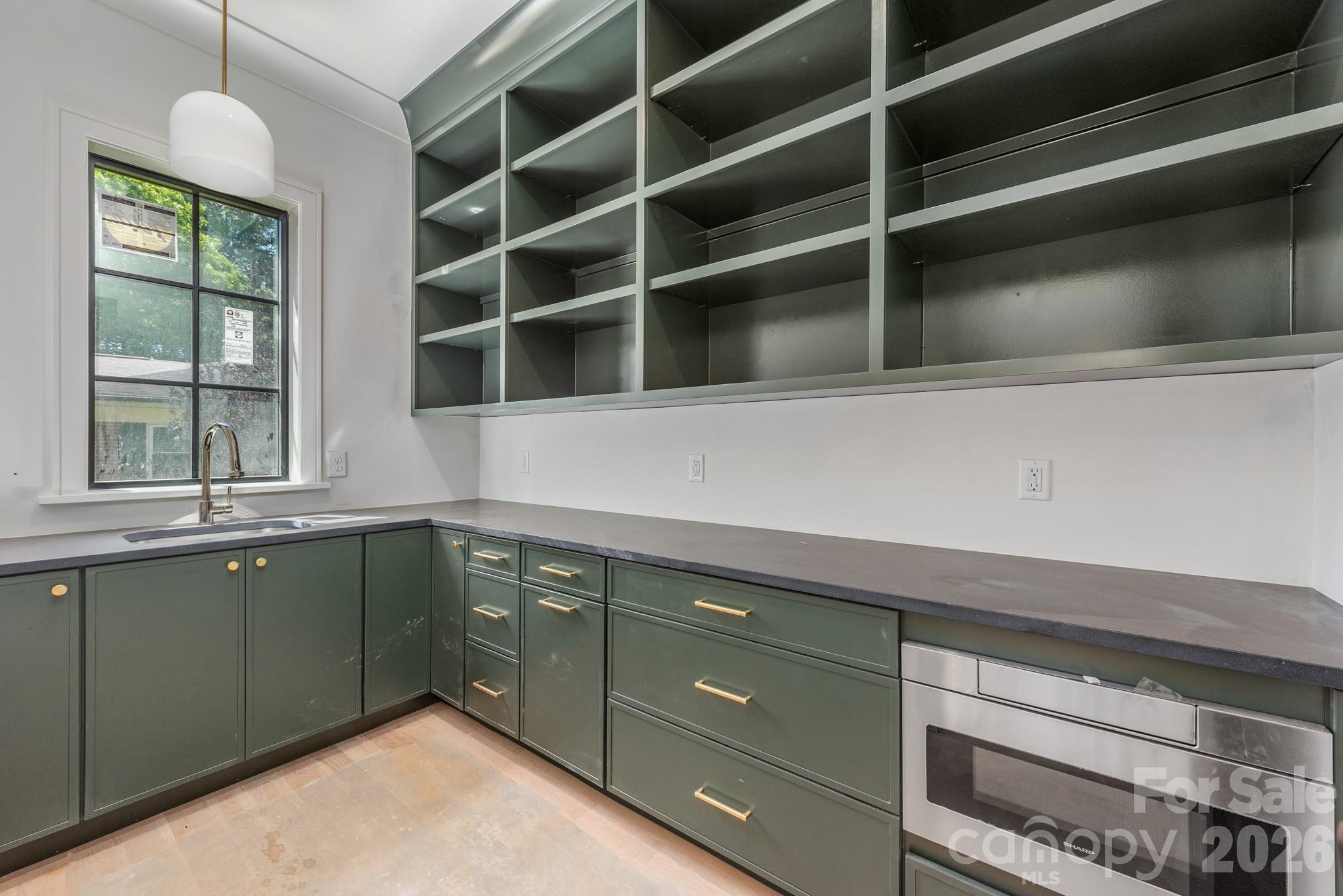 4413 Castleton Road Charlotte NC 28211