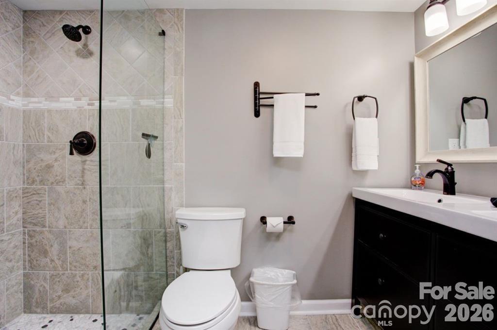 347 Blackberry Inn Road Weaverville NC 28787