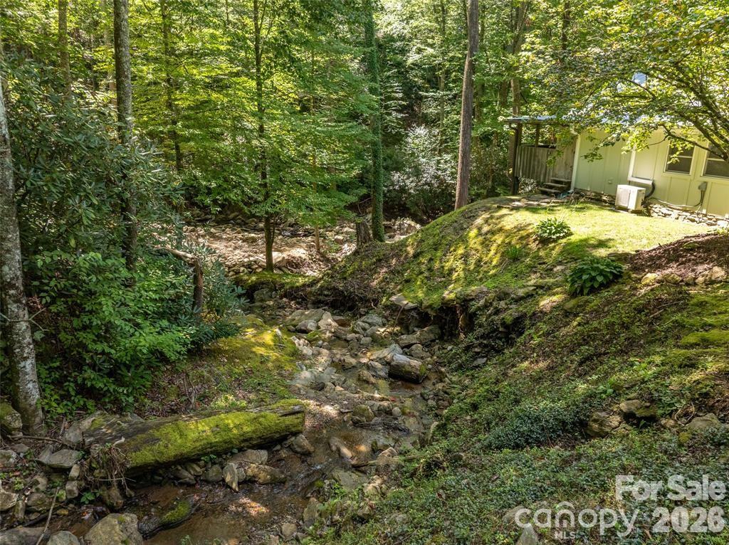 347 Blackberry Inn Road Weaverville NC 28787