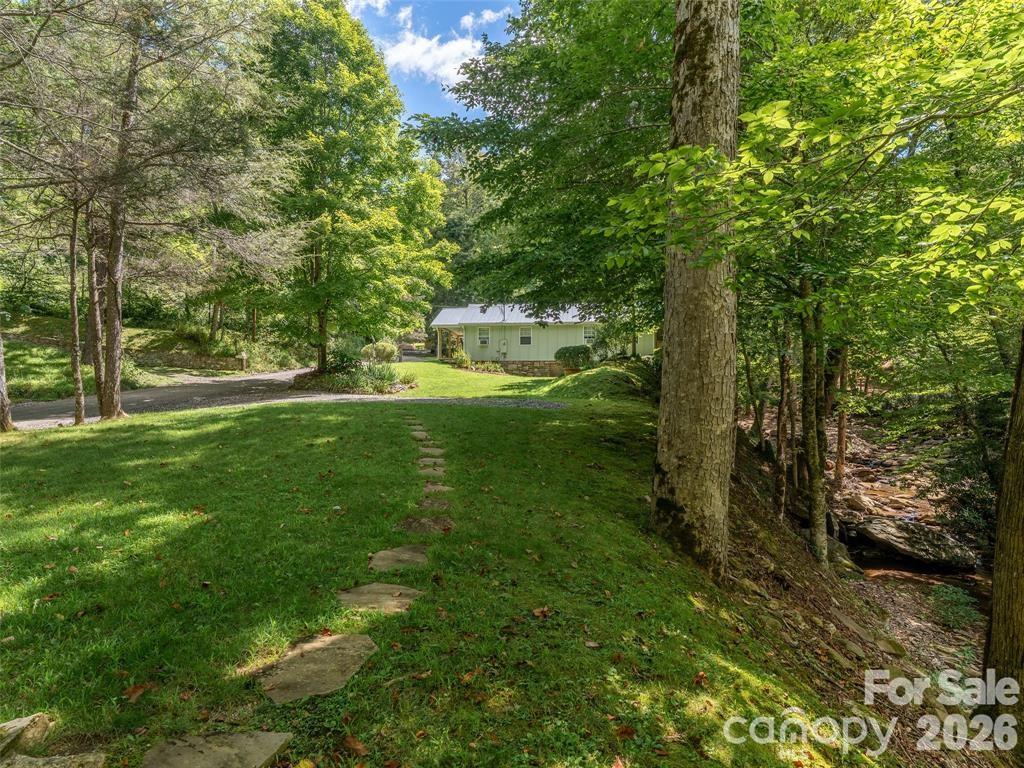 347 Blackberry Inn Road Weaverville NC 28787