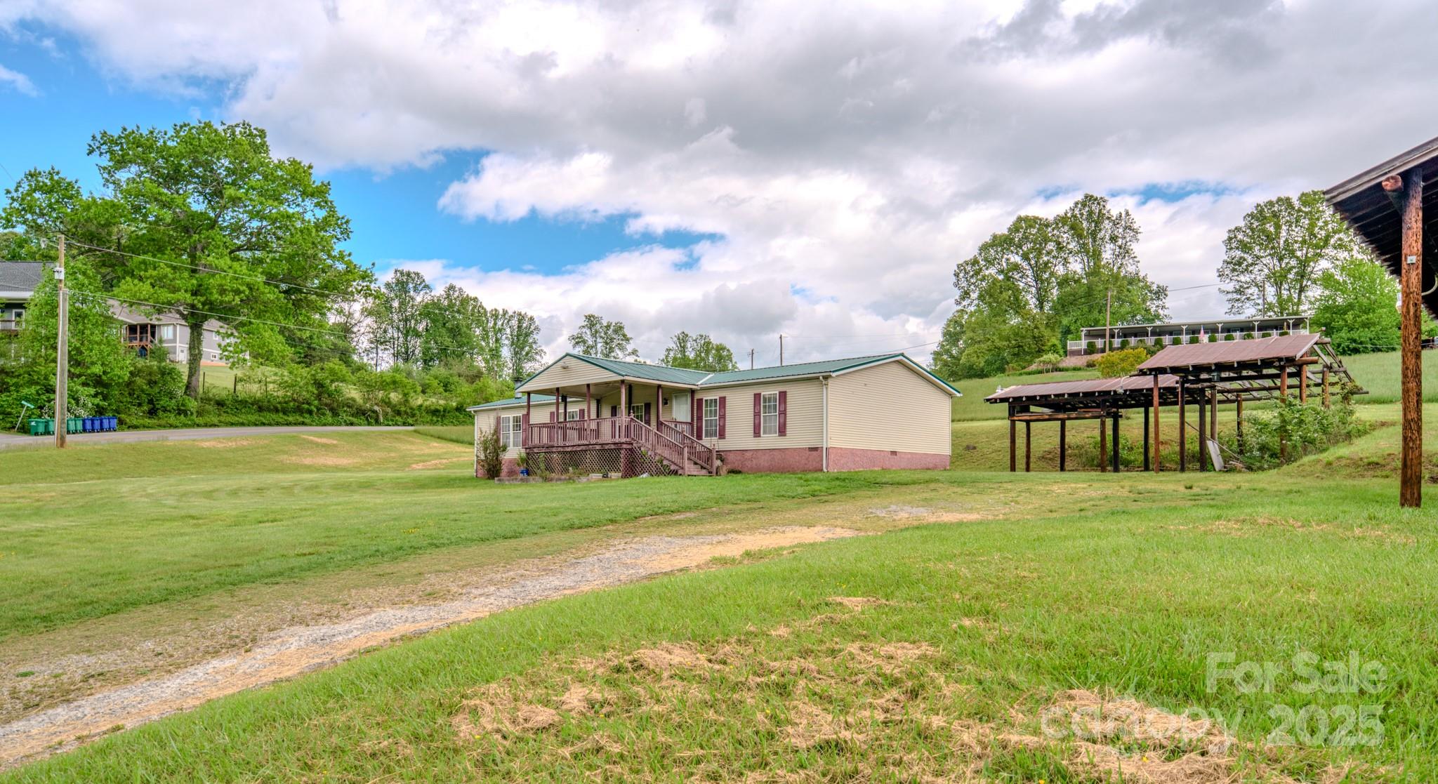 22 Hominy Baptist Church Road Candler NC 28715