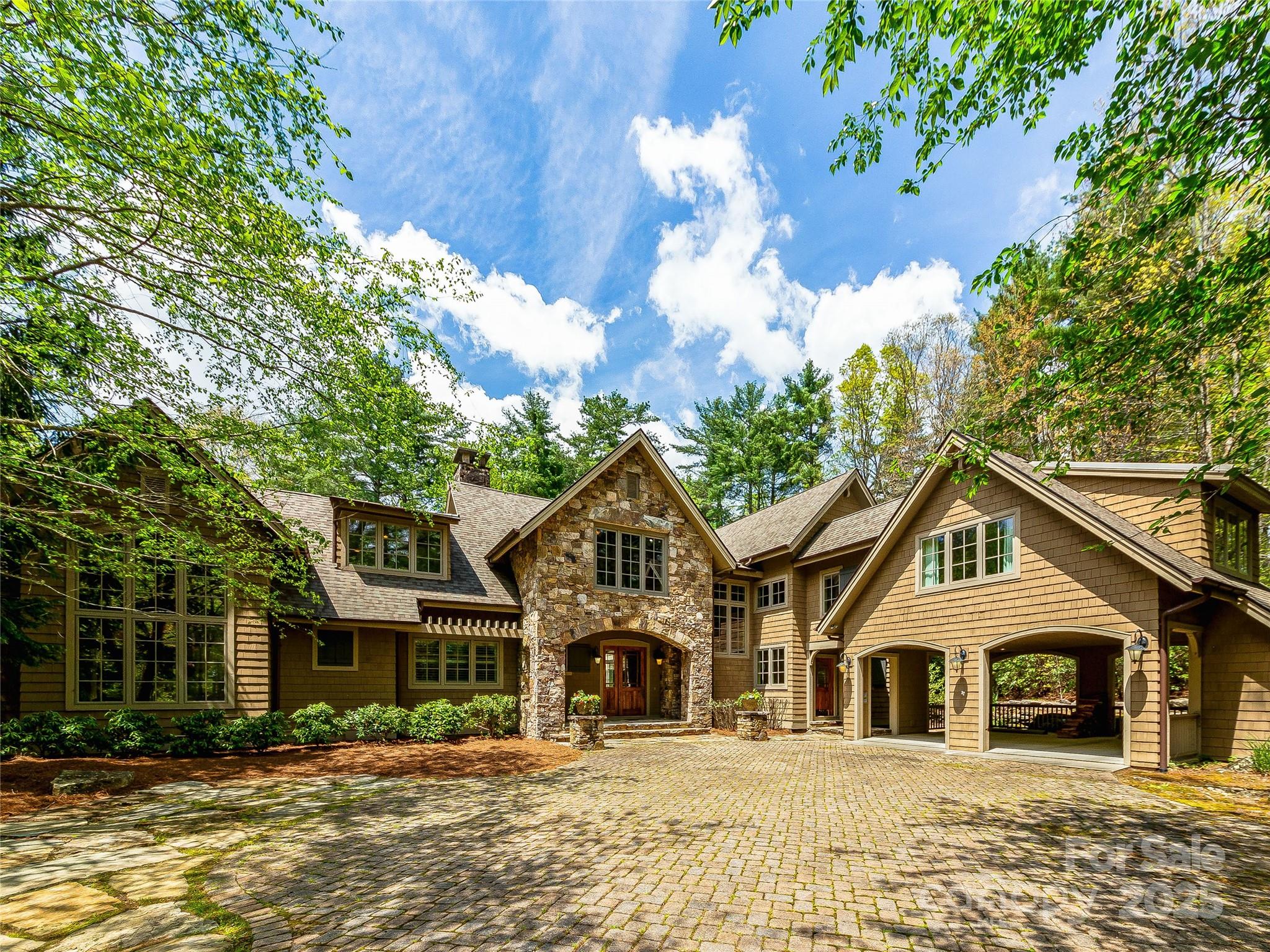 228 Mills Creek Trace Lake Toxaway NC 28747