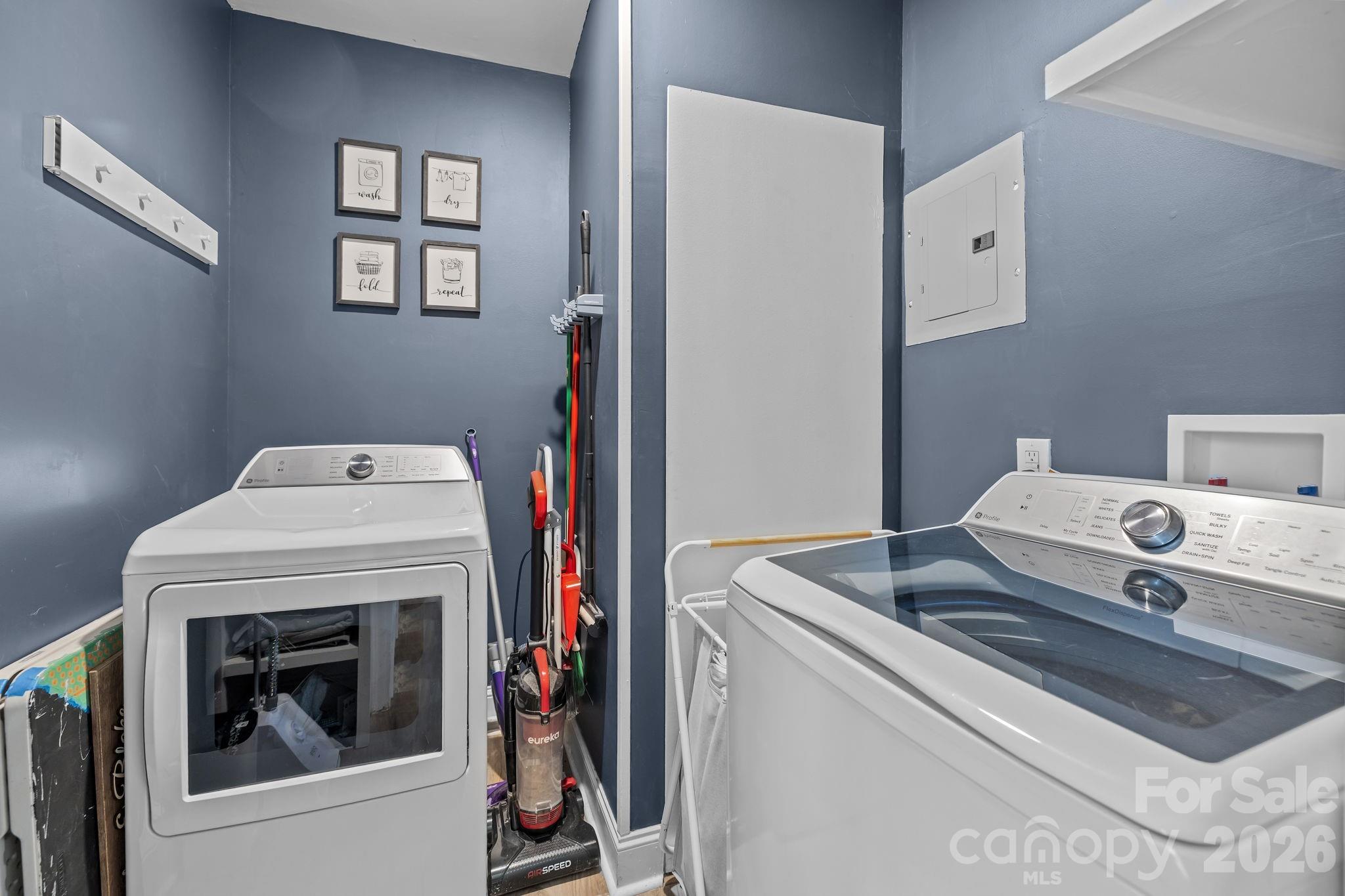 1036 Cutler Place Charlotte NC 28205