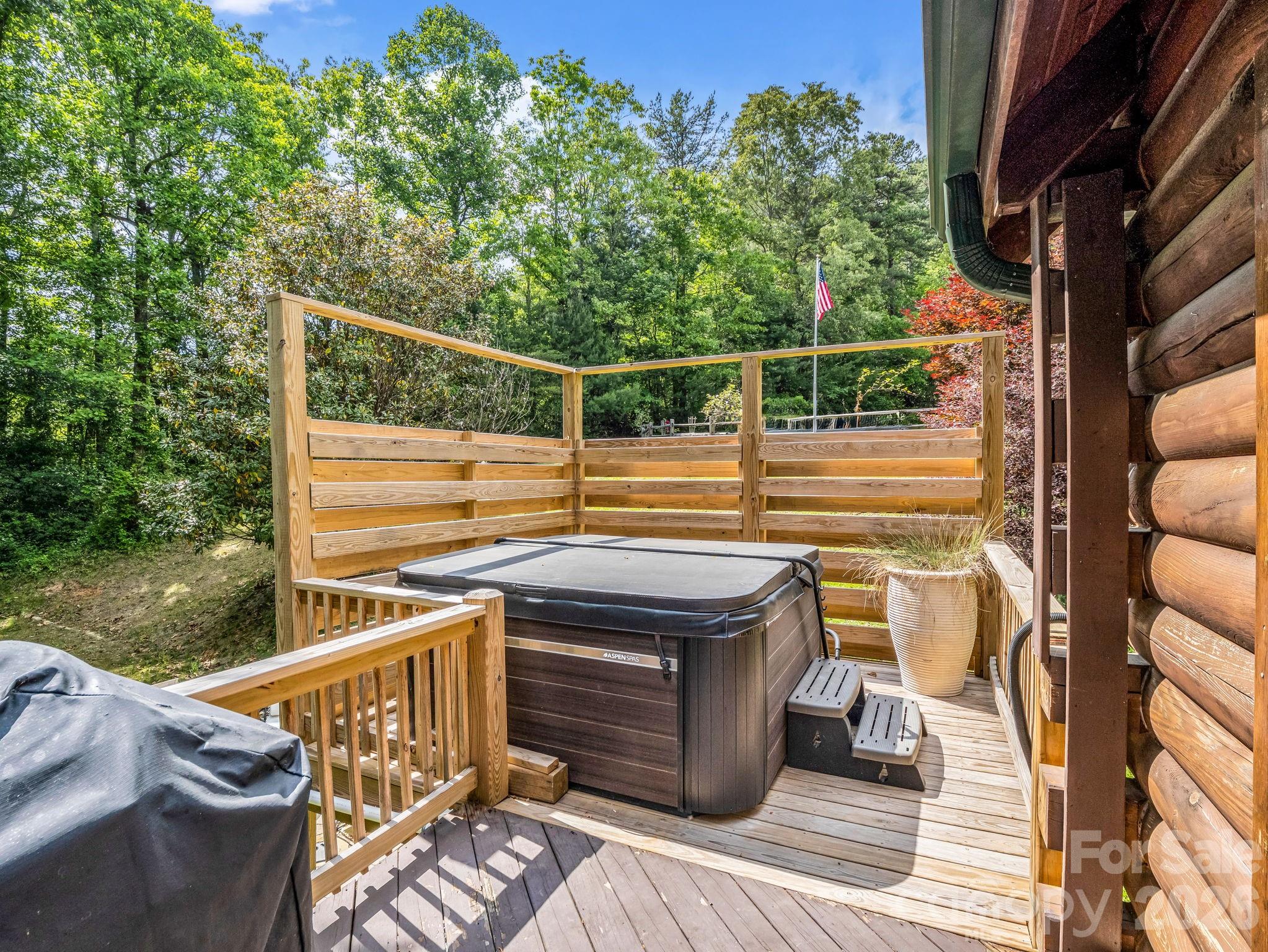 165 Dream Road Hendersonville NC 28792