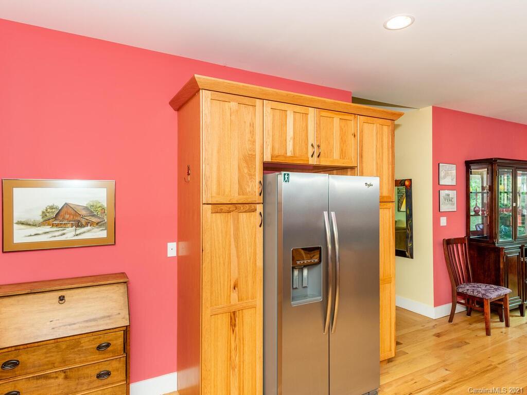 4 Carvers Creek Drive Asheville NC 28806
