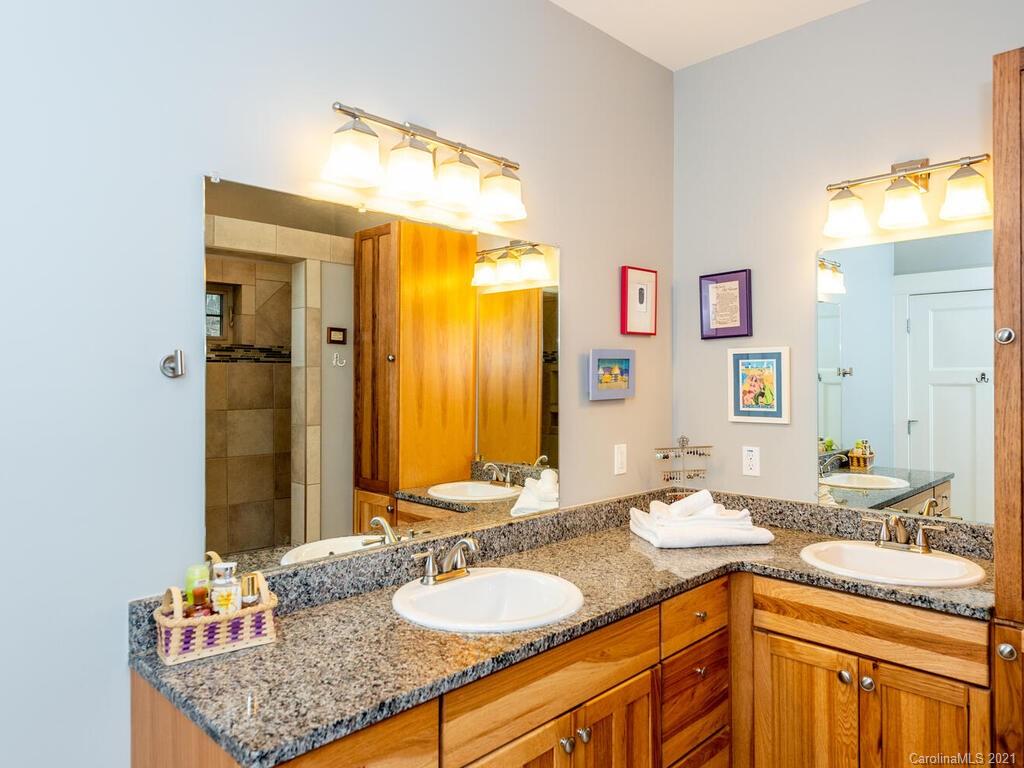 4 Carvers Creek Drive Asheville NC 28806