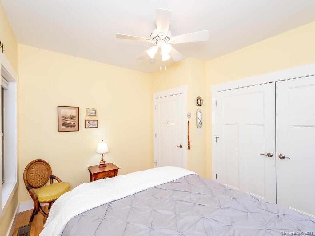 4 Carvers Creek Drive Asheville NC 28806