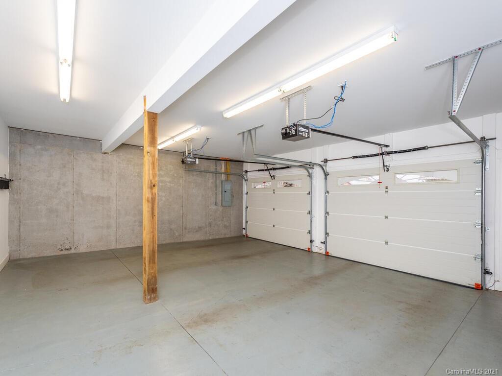 4 Carvers Creek Drive Asheville NC 28806