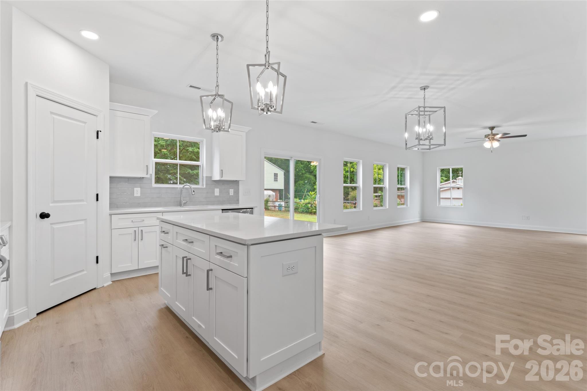 209 Henderson Circle Harrisburg NC 28075