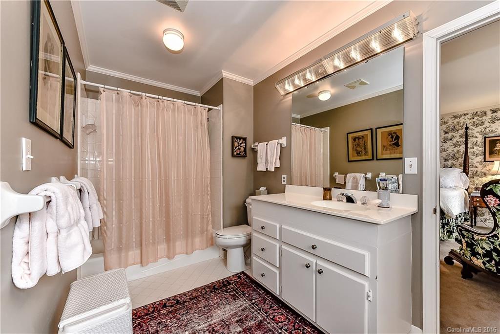 5902 Sharon Hills Road Charlotte NC 28210