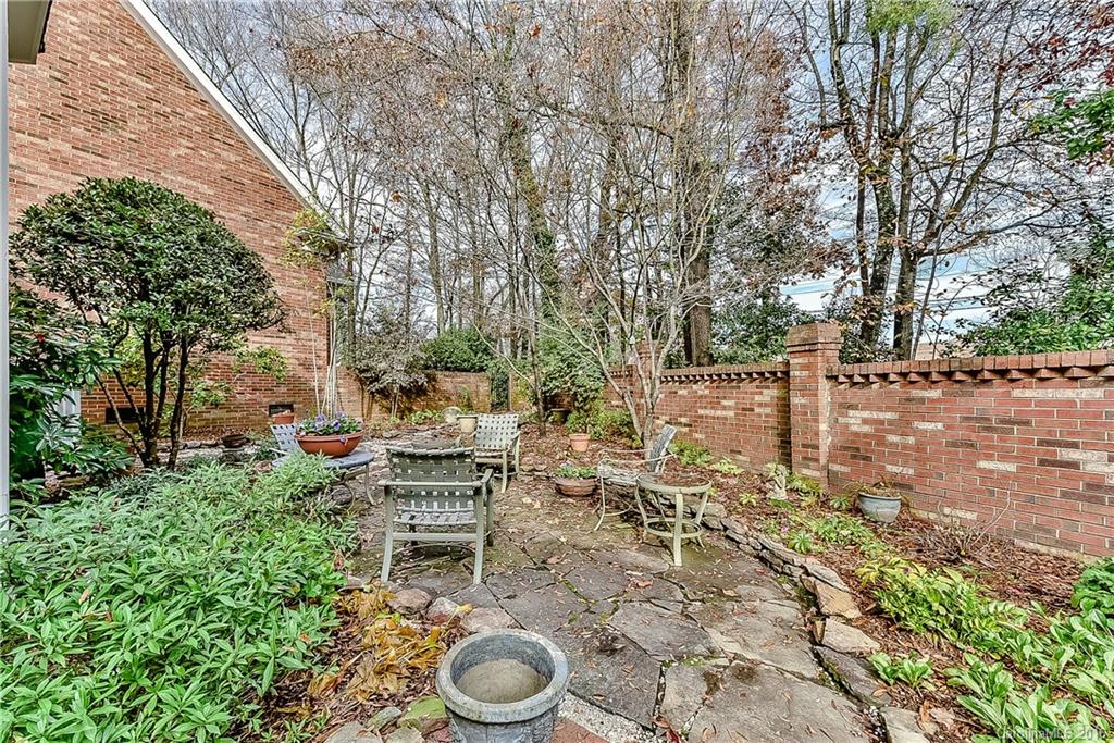 5902 Sharon Hills Road Charlotte NC 28210