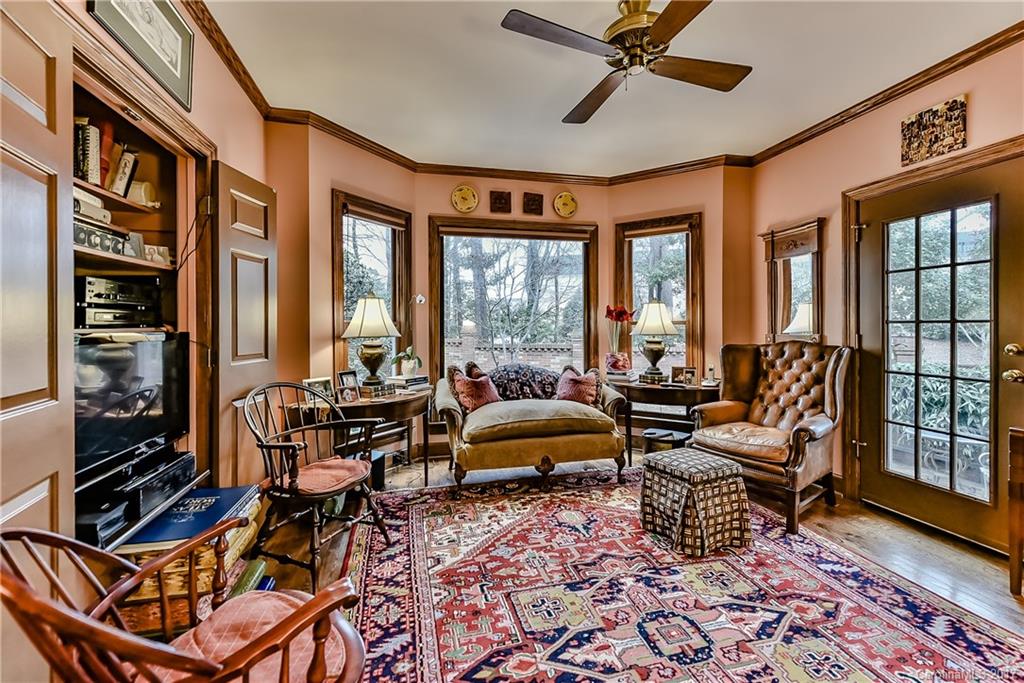 5902 Sharon Hills Road Charlotte NC 28210