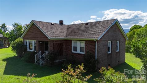 580 Russ Norris Heaton Road Elk Park NC 28622