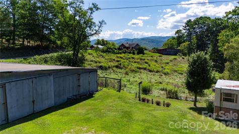 580 Russ Norris Heaton Road Elk Park NC 28622