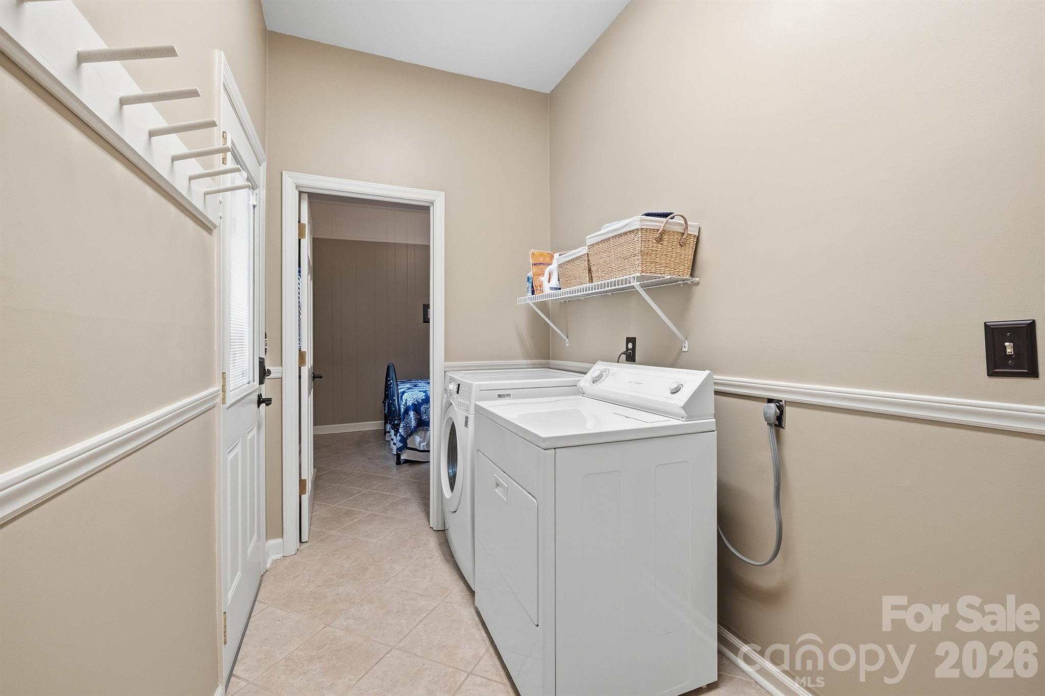 3740 6th Street NE Hickory NC 28601