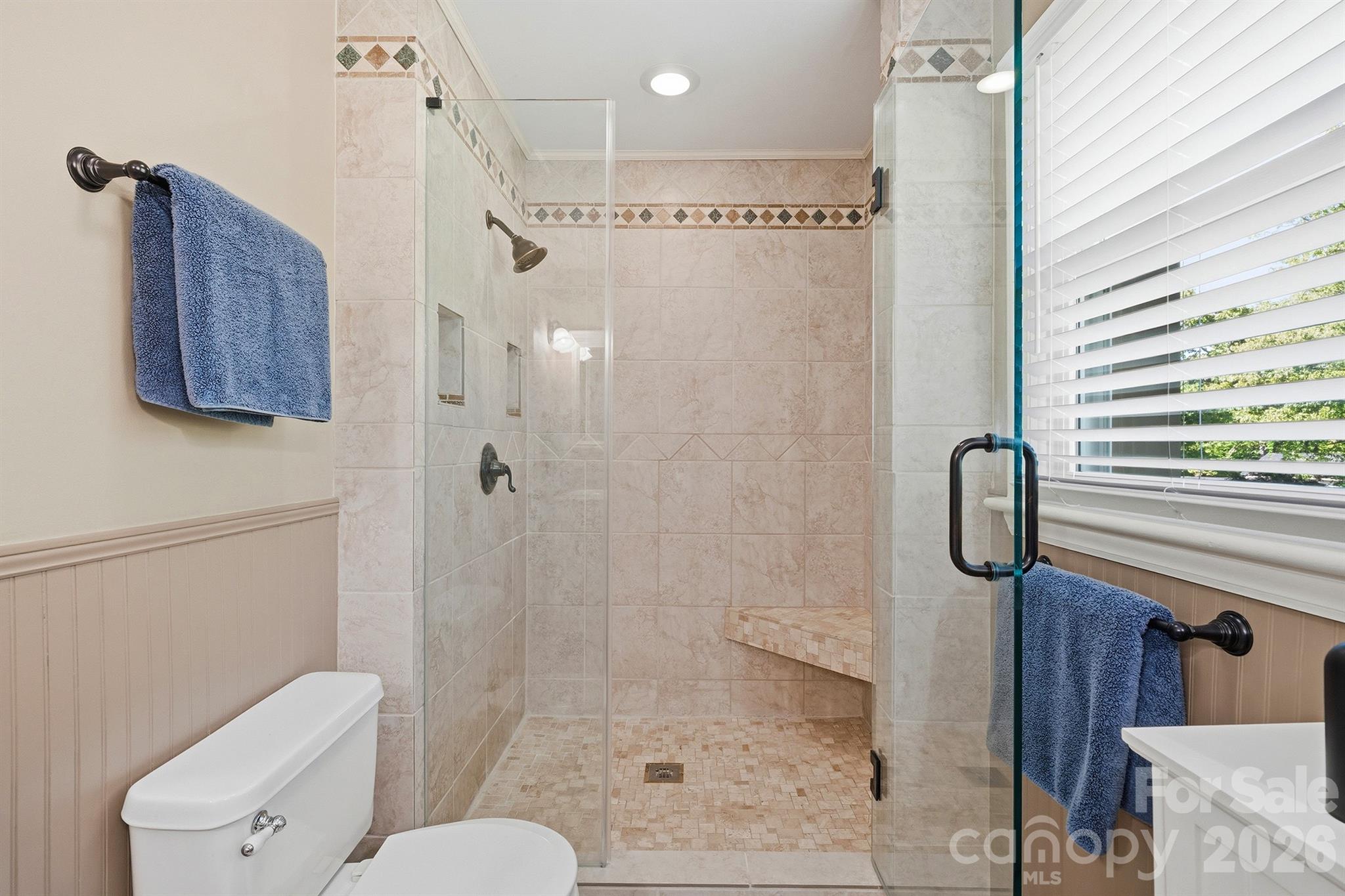 3740 6th Street NE Hickory NC 28601
