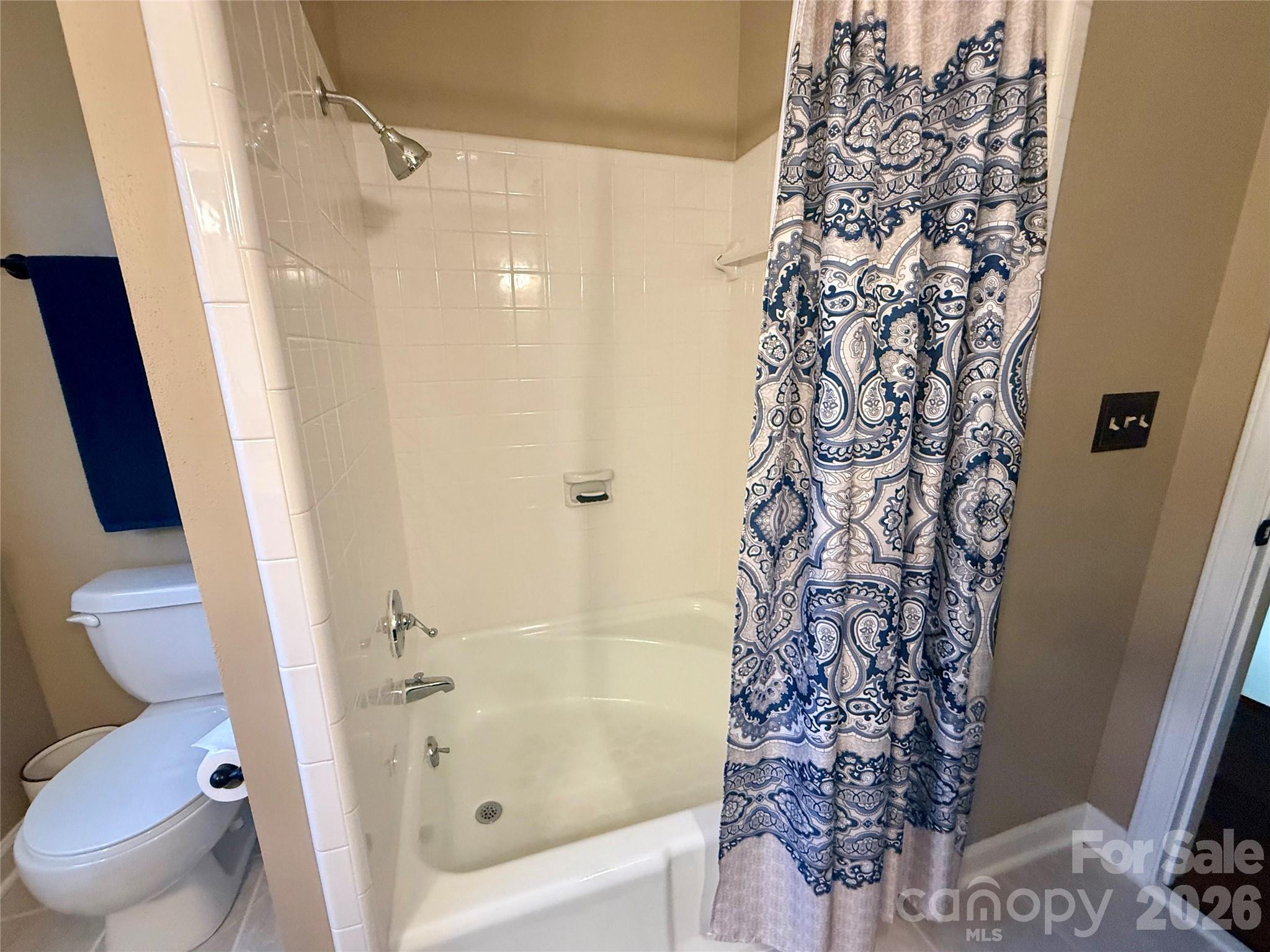 3740 6th Street NE Hickory NC 28601
