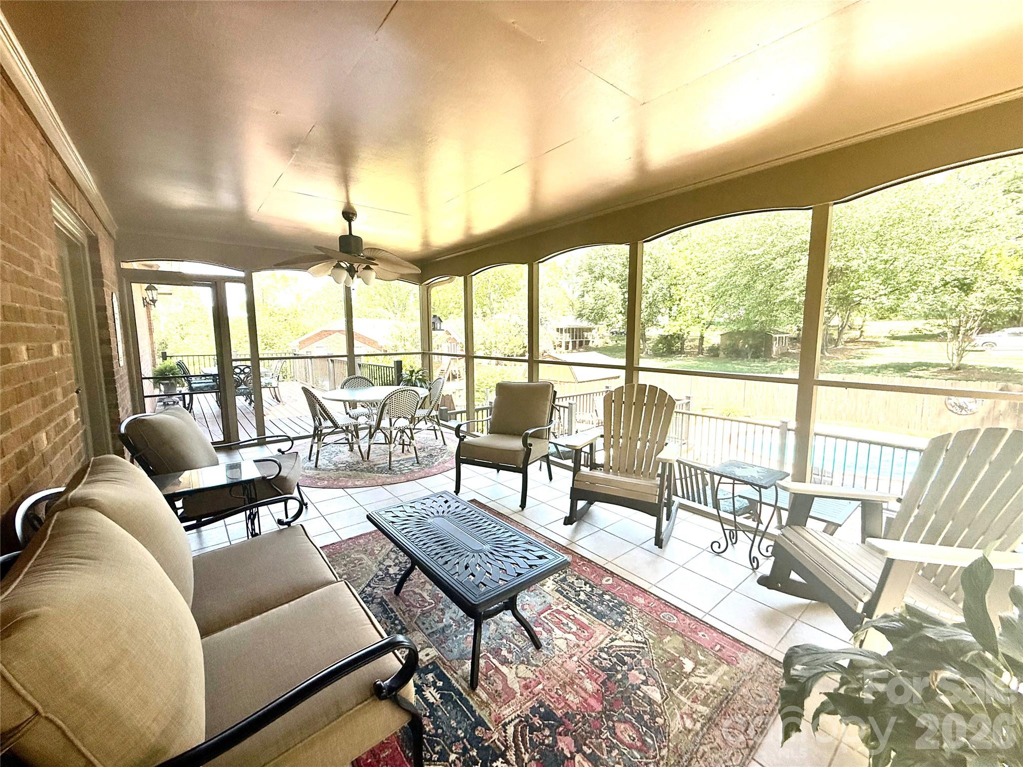 3740 6th Street NE Hickory NC 28601