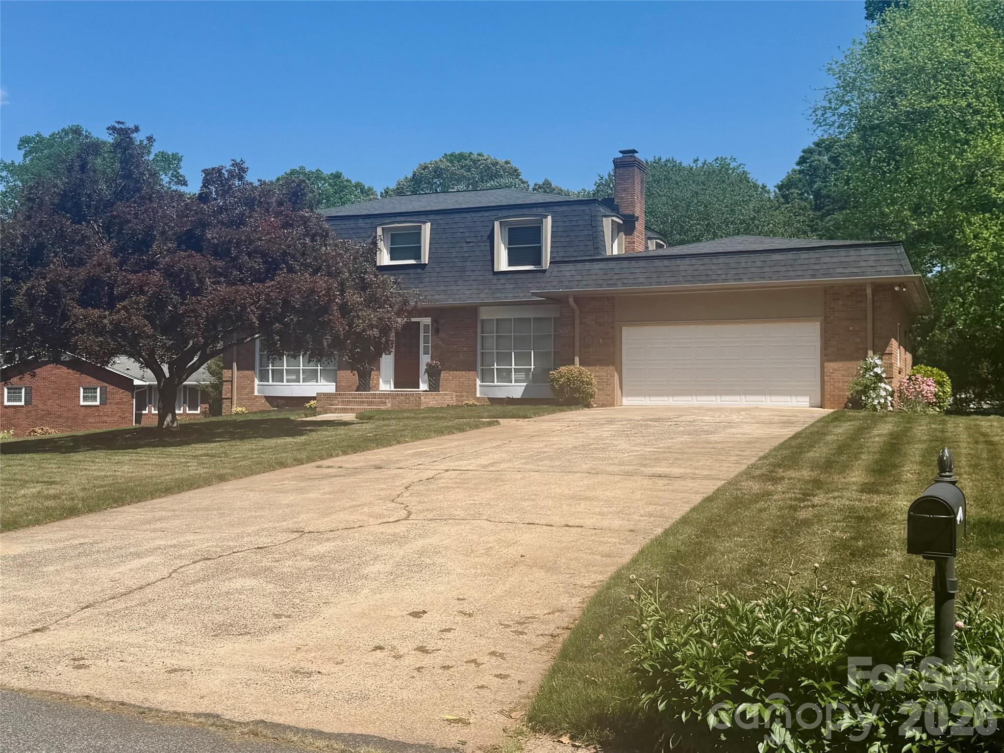 3740 6th Street NE Hickory NC 28601