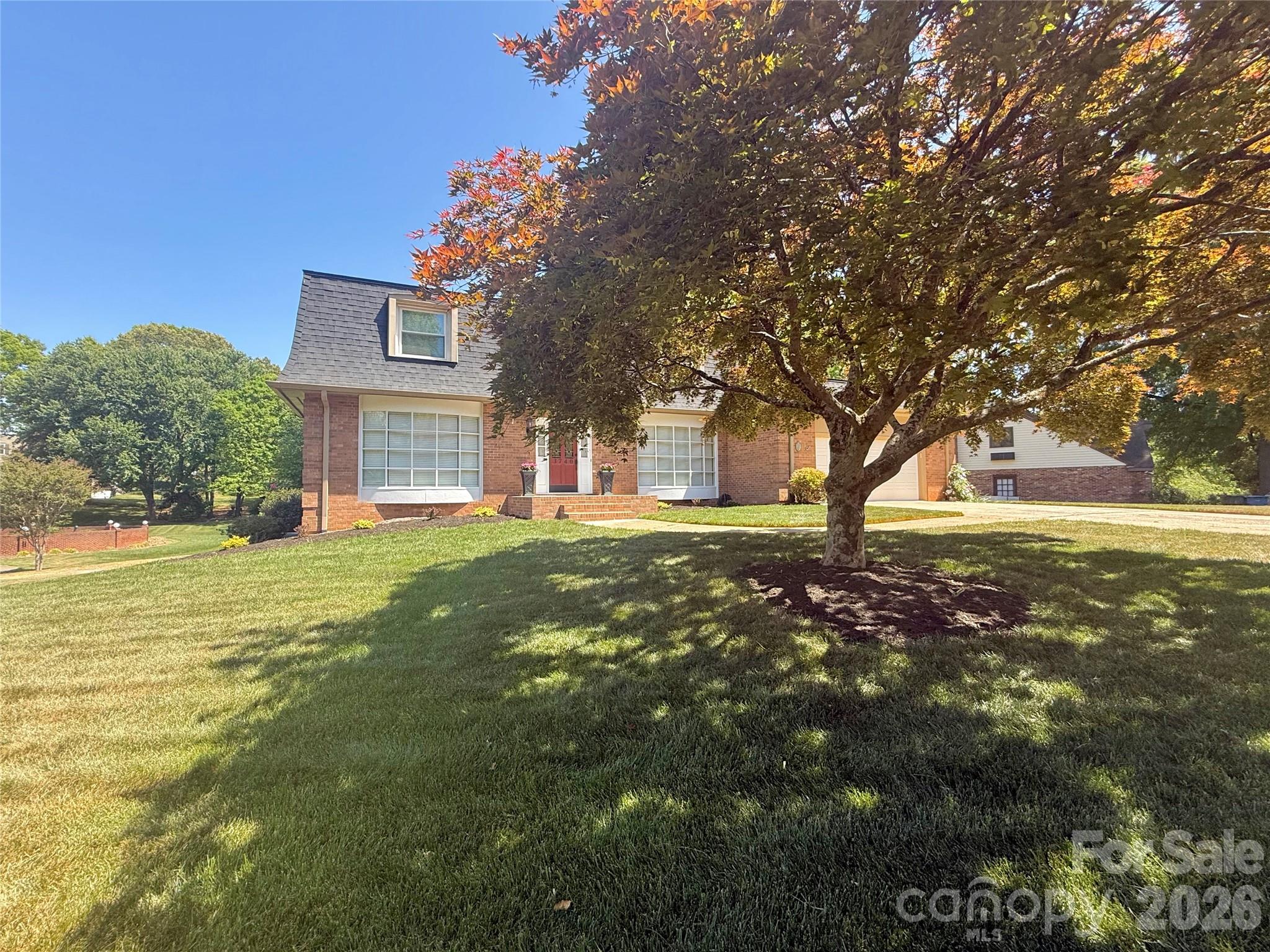 3740 6th Street NE Hickory NC 28601