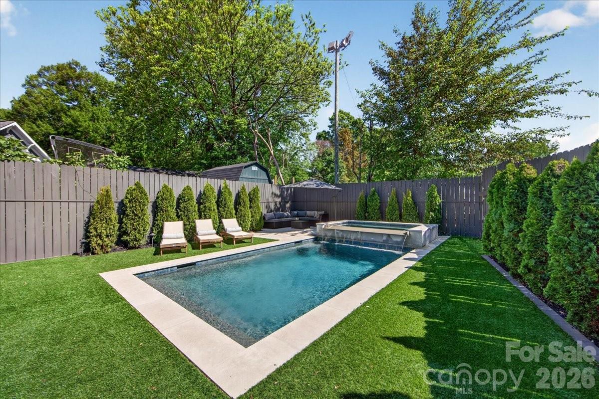 1529 E Worthington Avenue Charlotte NC 28203