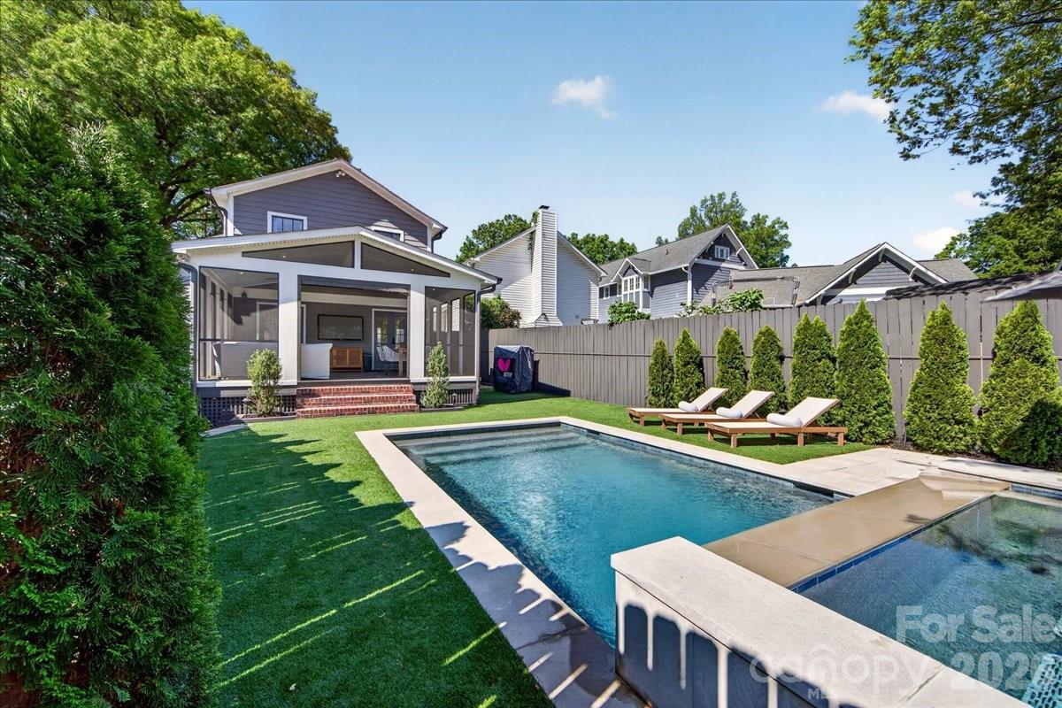1529 E Worthington Avenue Charlotte NC 28203